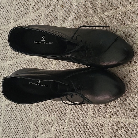 Stephano Lompas made in Italy black leather booties - Picture 5 of 10